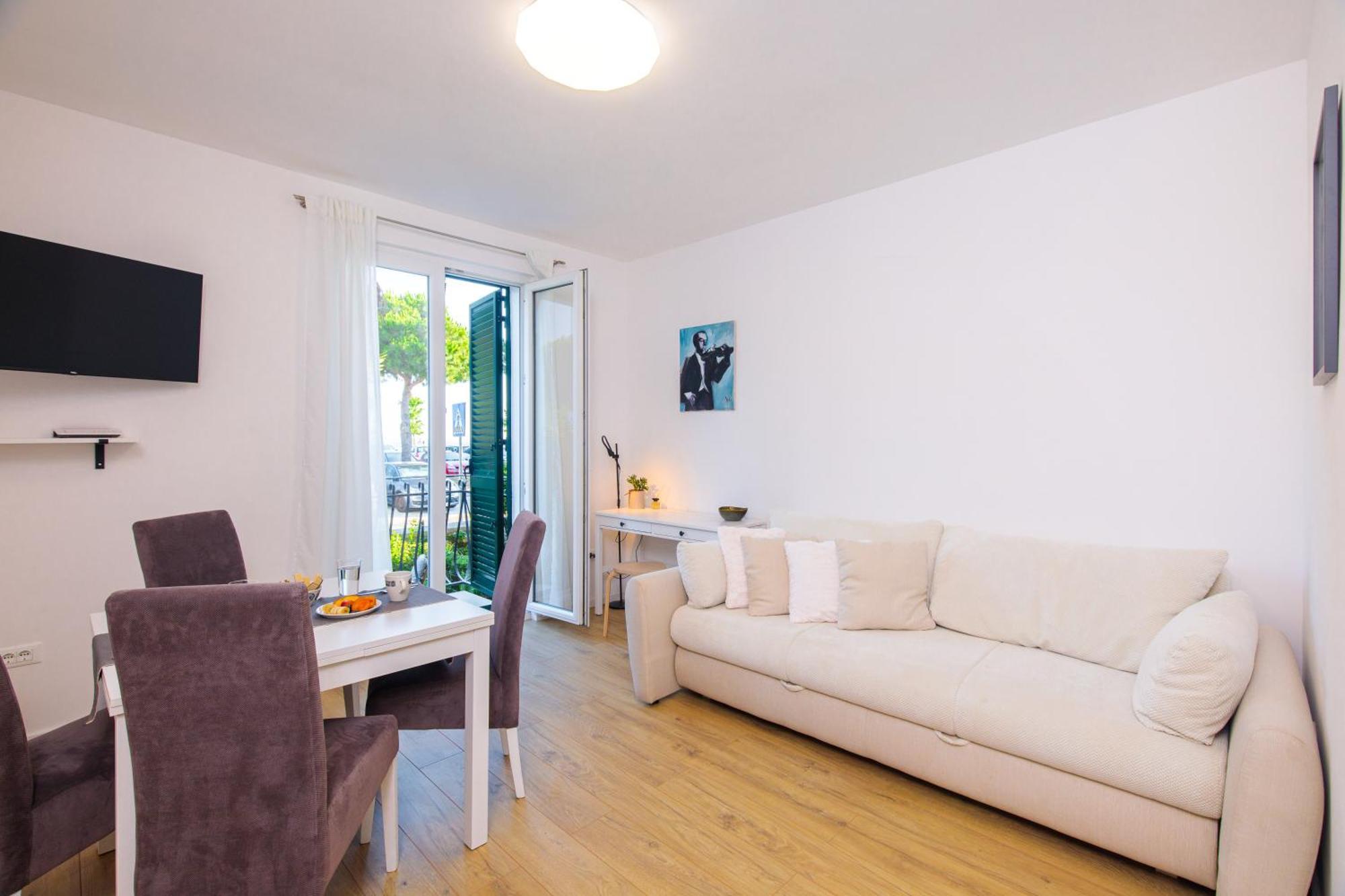 Santa Fuma Apartment 罗维尼 外观 照片